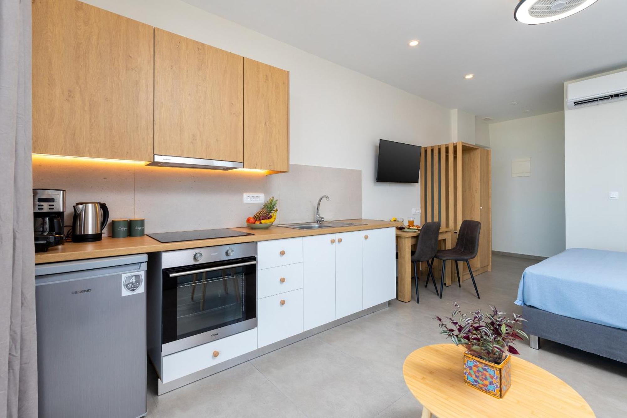 Meli Apartments Paleochora エクステリア 写真