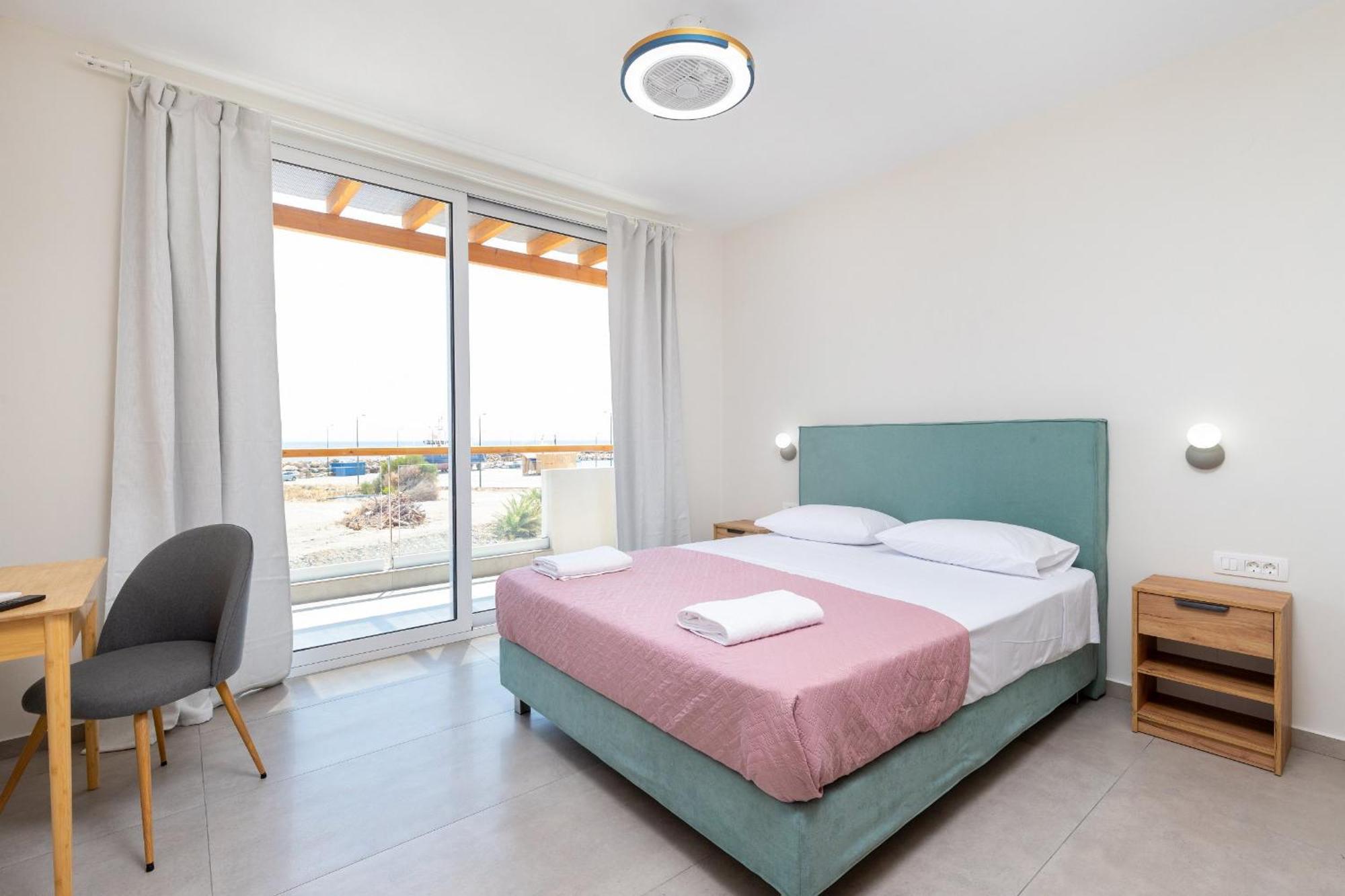 Meli Apartments Paleochora エクステリア 写真